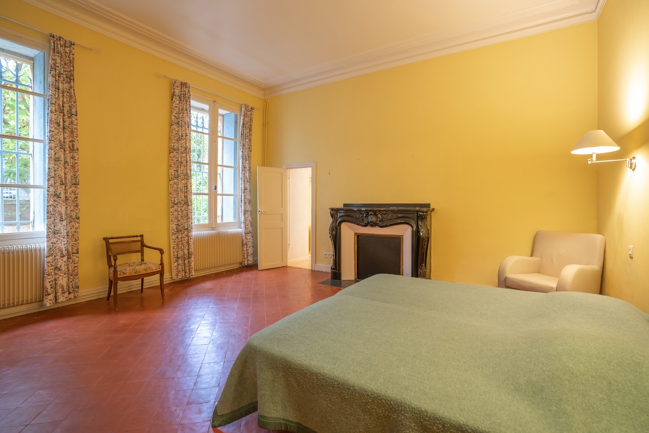 Maison à vendre  - 10 pièce(s) - 400m2 - Boutenac (11200)