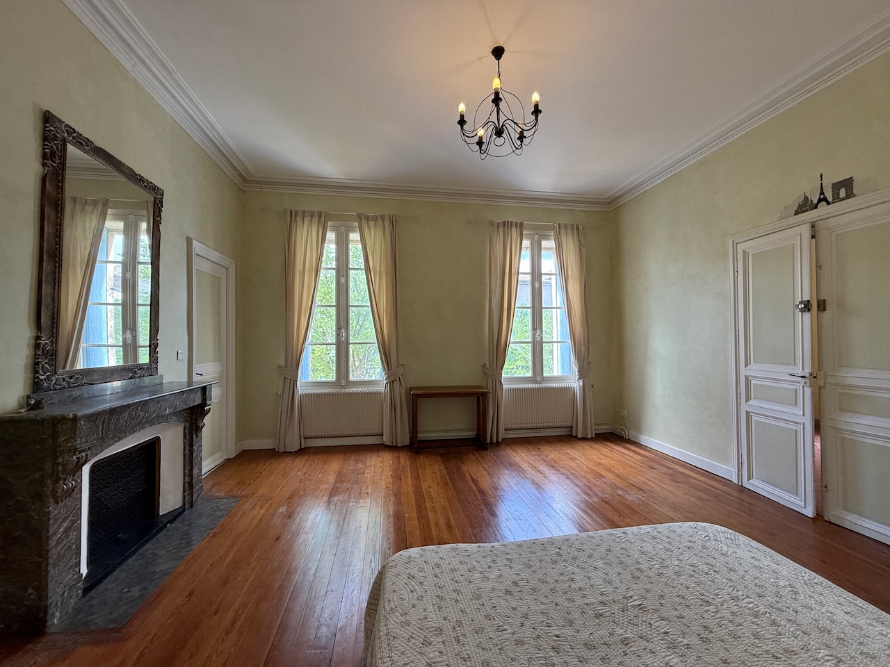 Maison à vendre  - 10 pièce(s) - 400m2 - Boutenac (11200)