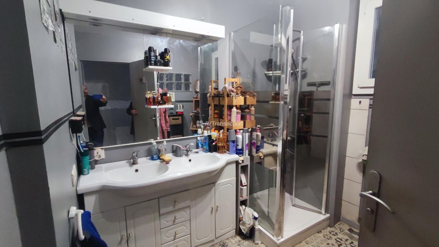 Maison à vendre  - 6 pièce(s) - 143m2 - Sauvigney Les Gray (70100)