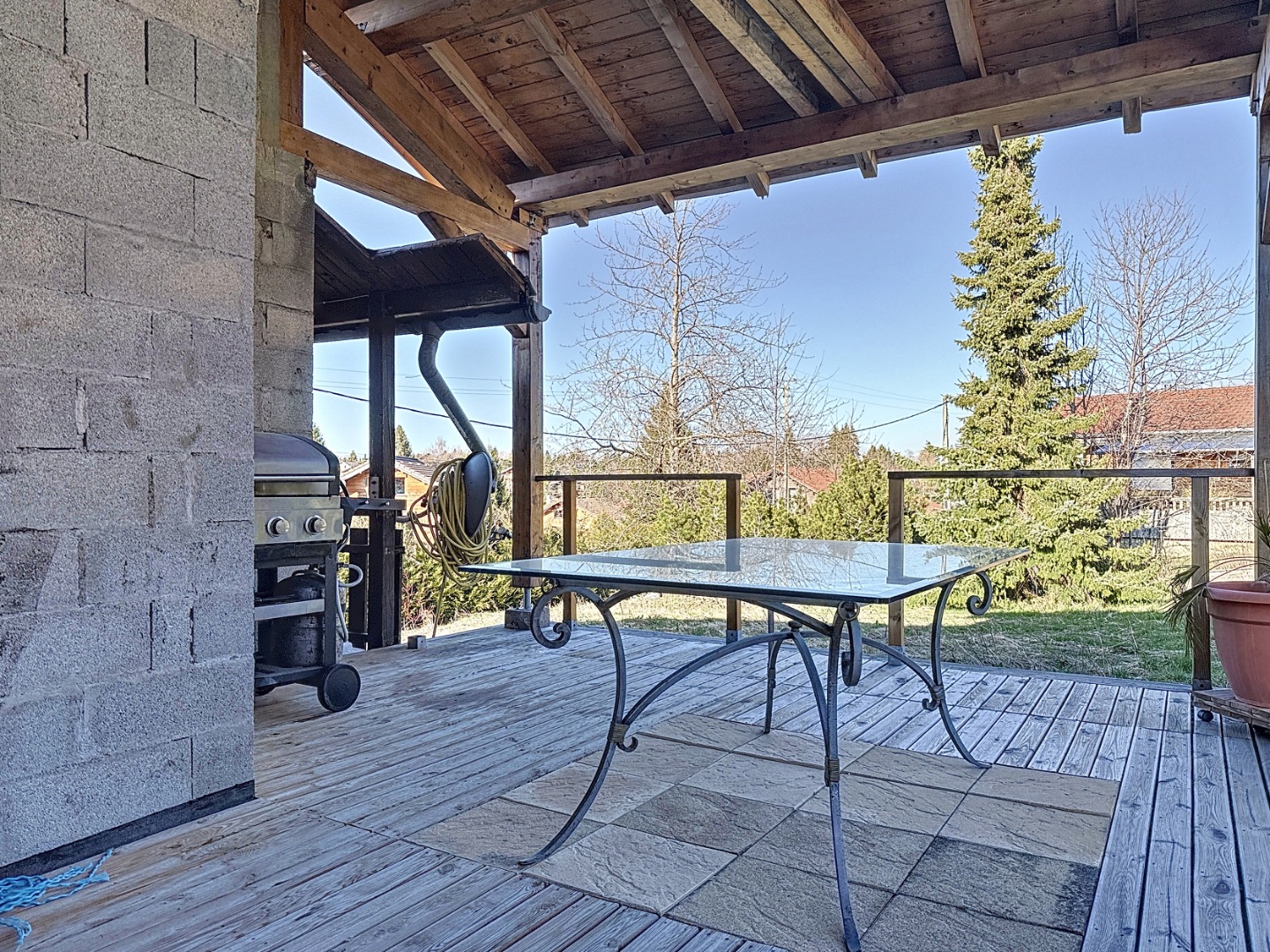 Terrain à vendre  - 4 pièce(s) - 160m2 - La Roche-sur-foron (74800)