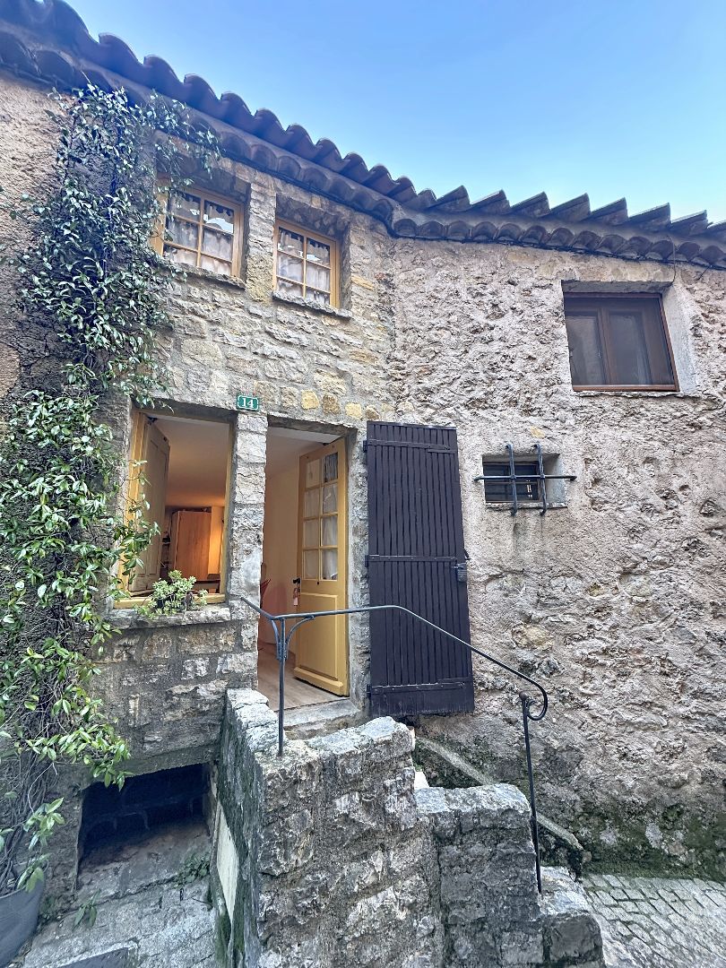 Maison à vendre  - 2 pièce(s) - 40m2 - Tourtour (83690)