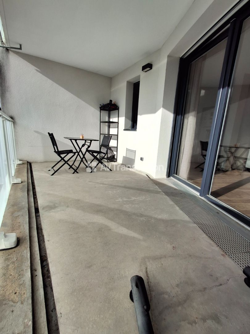 Appartement à vendre  - 3 pièce(s) - 69m2 - Bassens (33530)