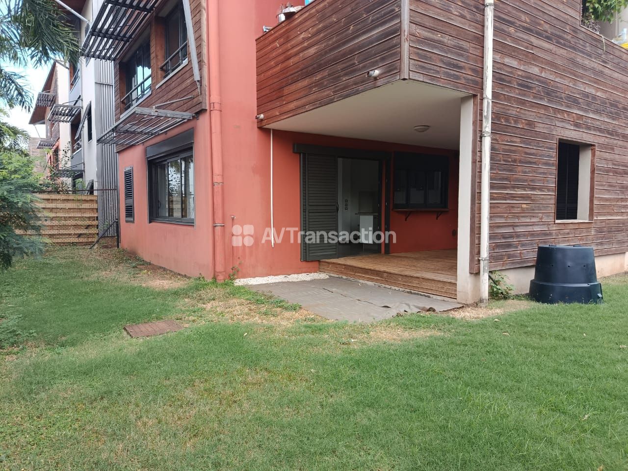 À VENDRE – Appartement T2 avec jardin – Résidence Belem