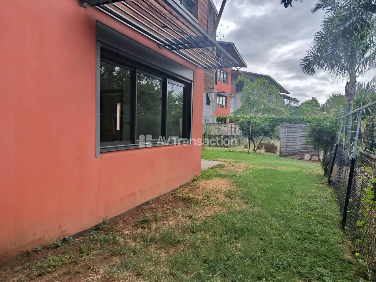 Appartement à vendre  - 2 pièce(s) - 52m2 - Sainte-clotilde (97490)