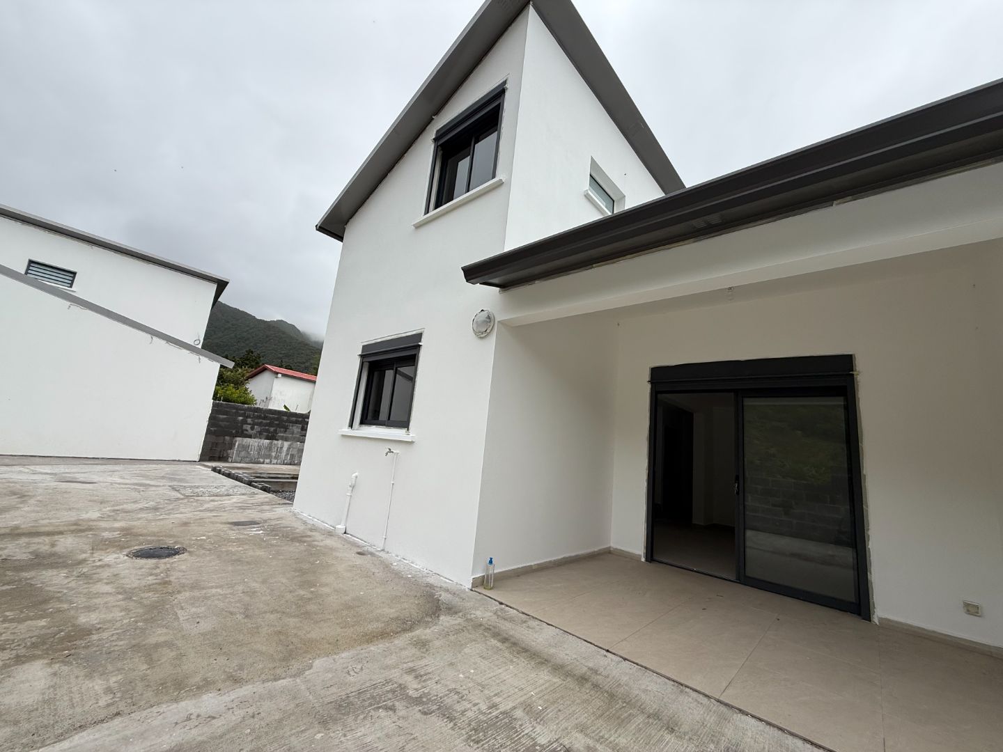 Maison à louer  - 4 pièce(s) - 88m2 - Saint-joseph (97480)