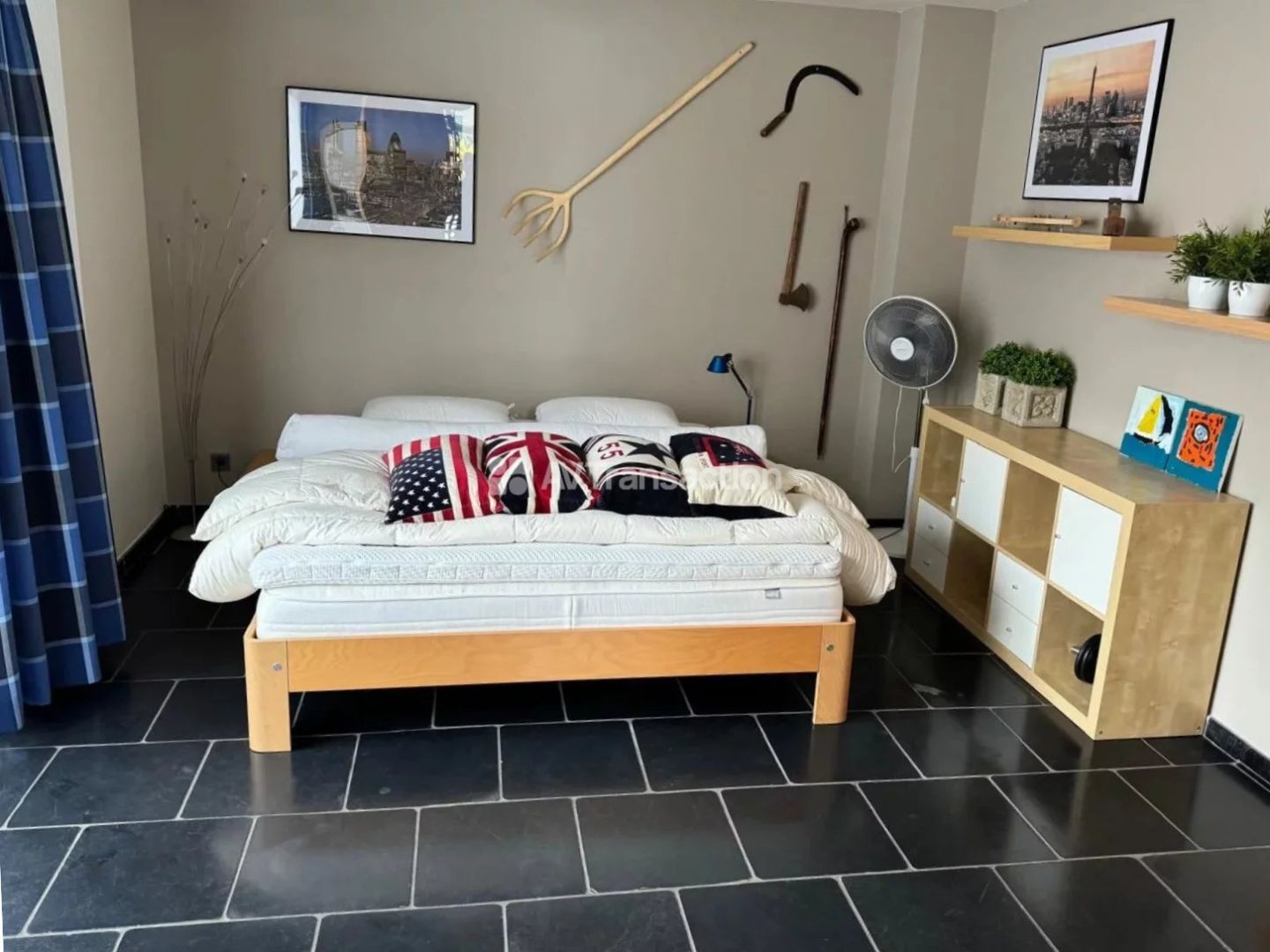 Magnifique Villa de 250m2 au bord du Lac de Serre-Ponçon