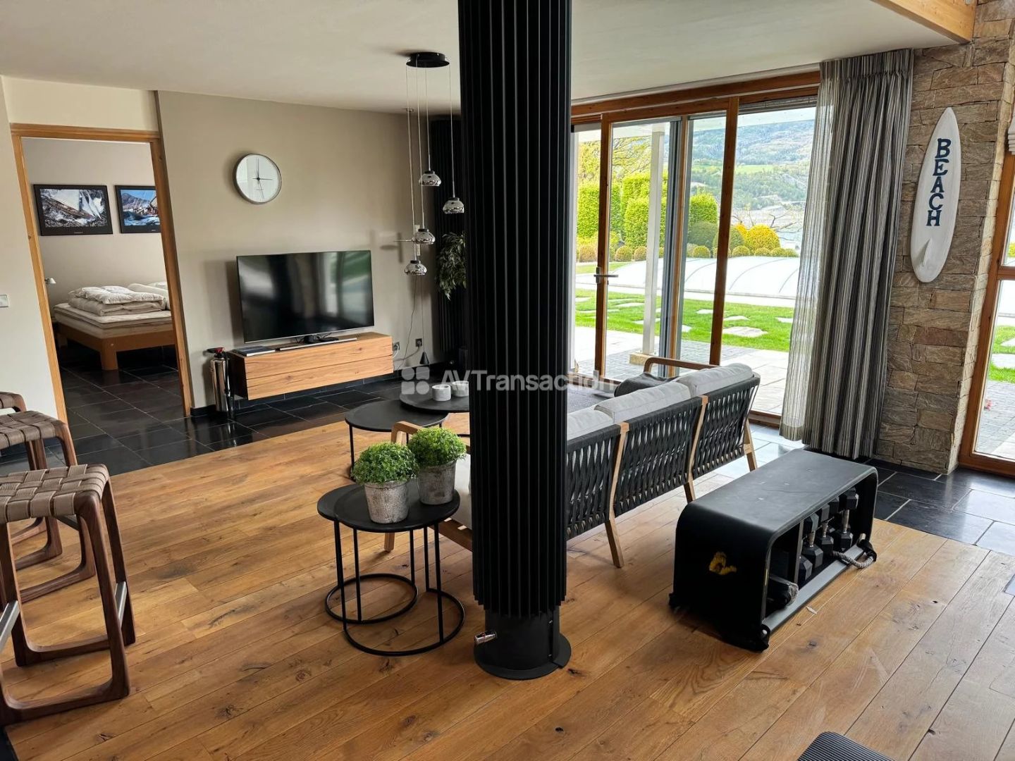 Maison à vendre  - 6 pièce(s) - 240m2 - Savines-le-lac (05160)