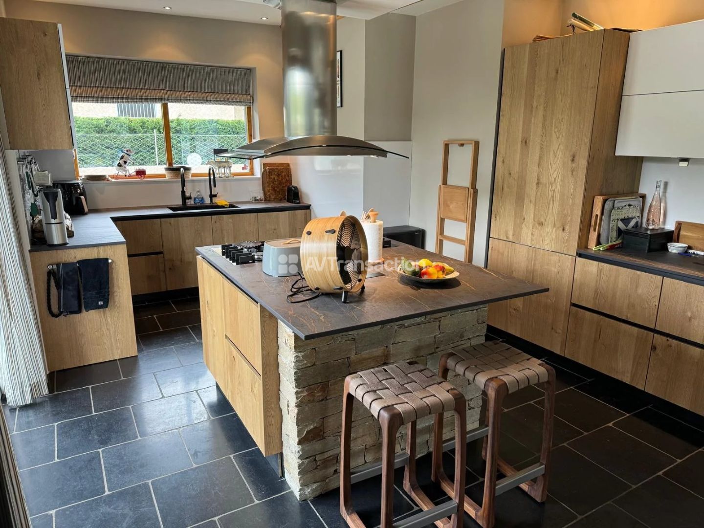 Maison à vendre  - 6 pièce(s) - 240m2 - Savines-le-lac (05160)