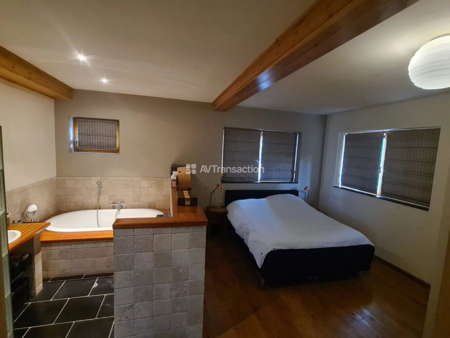 Magnifique Villa de 250m2 au bord du Lac de Serre-Ponçon