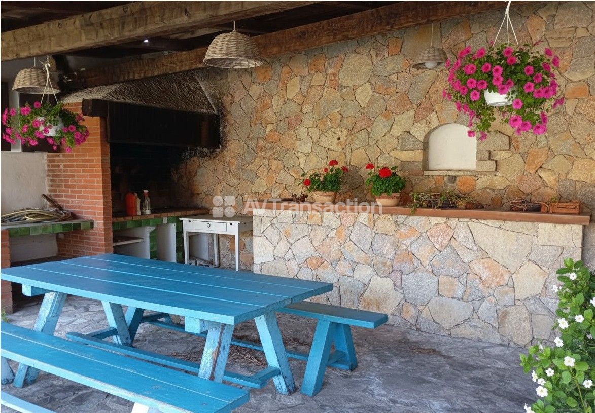 Maison à vendre  - 10 pièce(s) - 5500m2 - Les Arcs (83460)