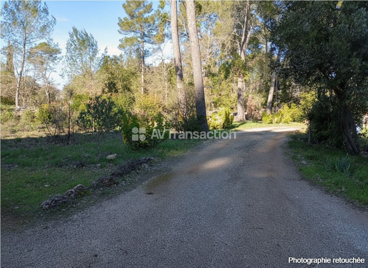 Maison à vendre  - 10 pièce(s) - 5500m2 - Les Arcs (83460)