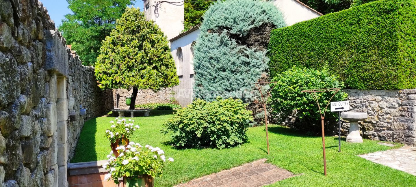 Maison de caractère à vendre  - 9 pièce(s) - 210m2 - Lasalle (30460)