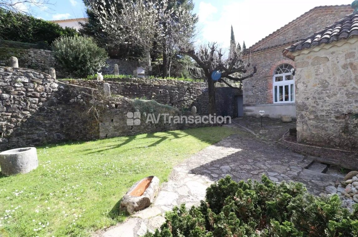 Maison de caractère à vendre  - 9 pièce(s) - 210m2 - Lasalle (30460)