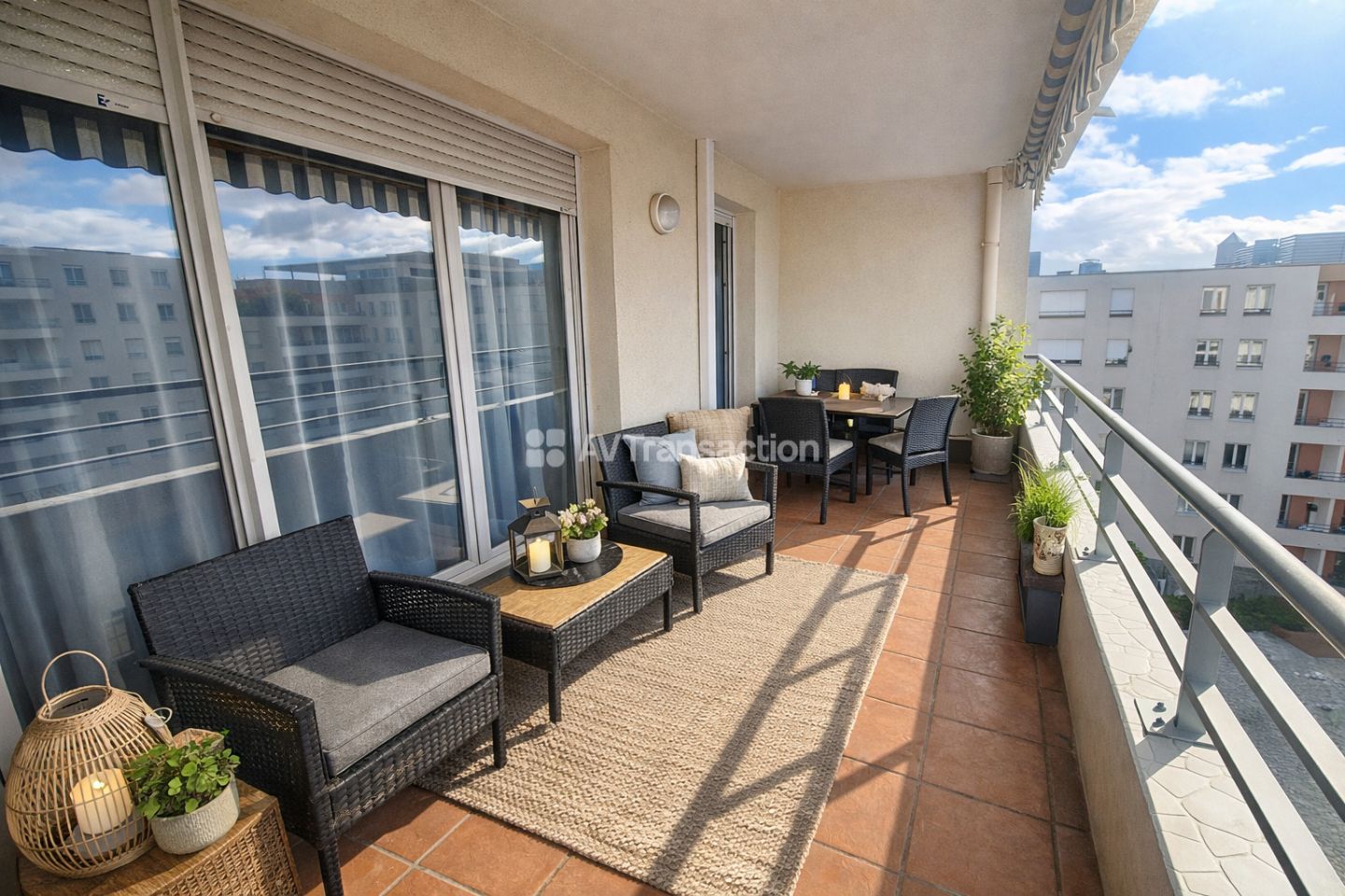 T3 élégant de 70 m² RENOVE- MEUBLE- A 8mn METRO CHARPENNES