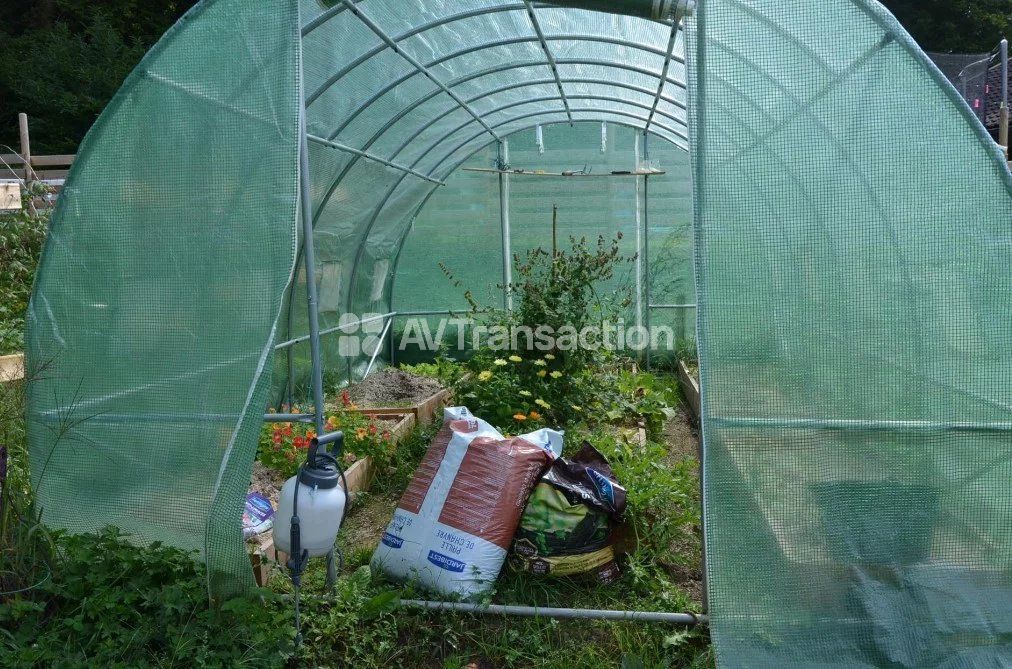 Maison à vendre  - 15 pièce(s) - 158m2 - Fougerolles-saint-valbert (70220)