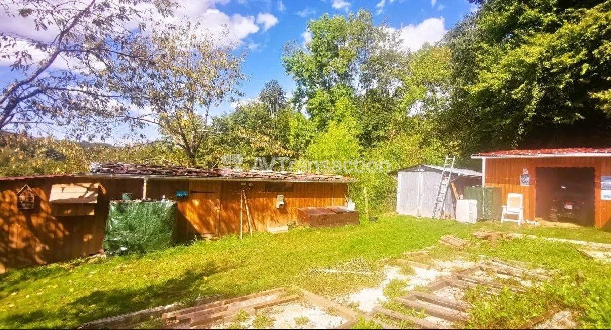 Maison à vendre  - 15 pièce(s) - 158m2 - Fougerolles-saint-valbert (70220)