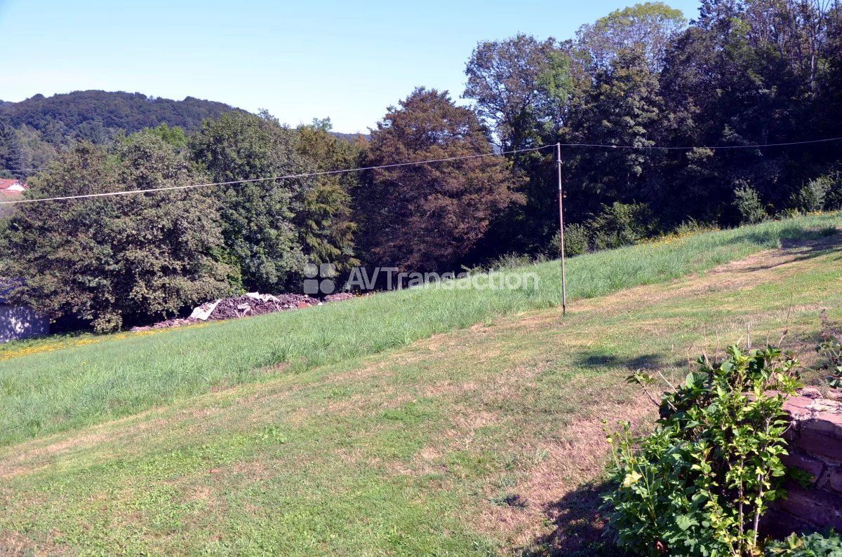 Maison à vendre  - 15 pièce(s) - 158m2 - Fougerolles-saint-valbert (70220)