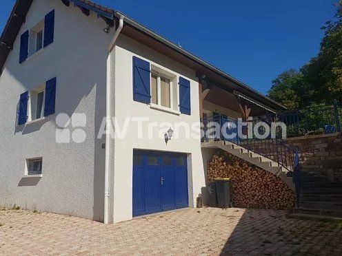 Maison à vendre  - 15 pièce(s) - 158m2 - Fougerolles-saint-valbert (70220)