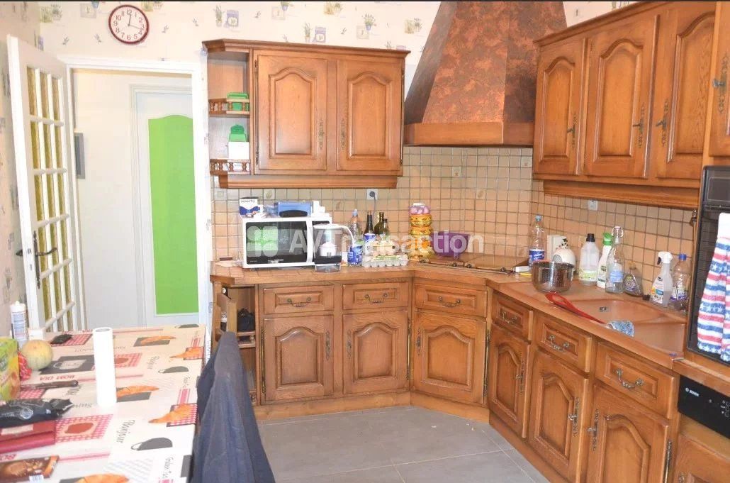 Maison à vendre  - 15 pièce(s) - 158m2 - Fougerolles-saint-valbert (70220)