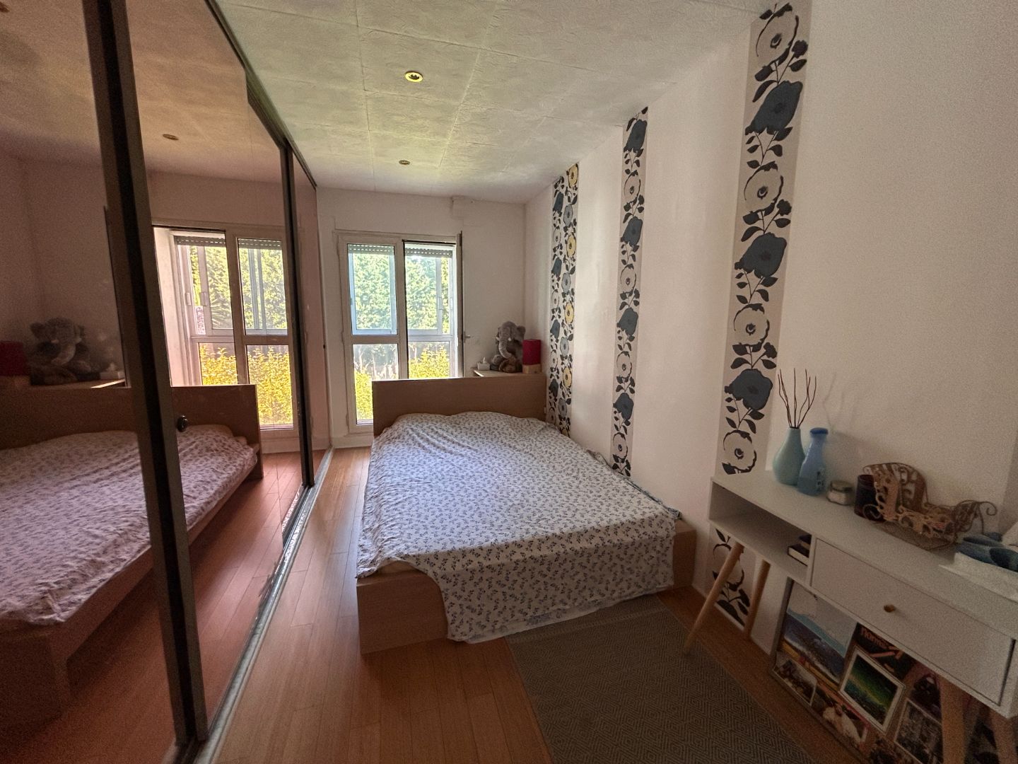 Appartement ancien à vendre  - 4 pièce(s) - 137m2 - Nîmes (30000)