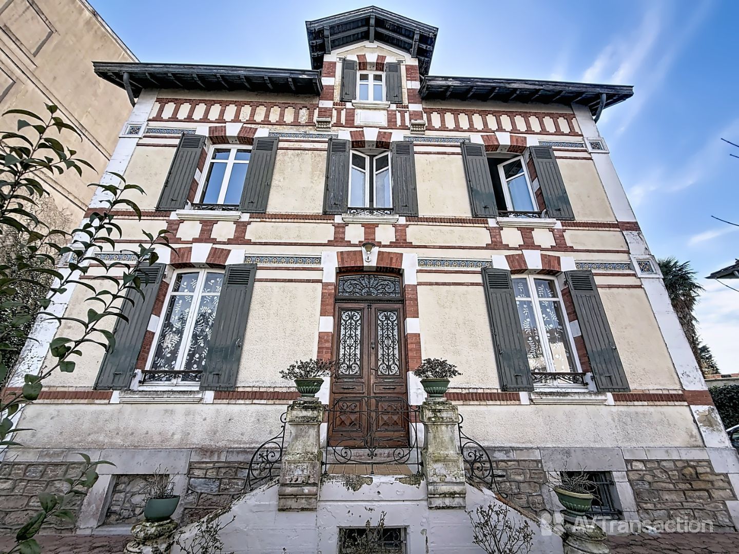 Maison de maître à vendre  - 7 pièce(s) - 202m2 - Dax (40100)