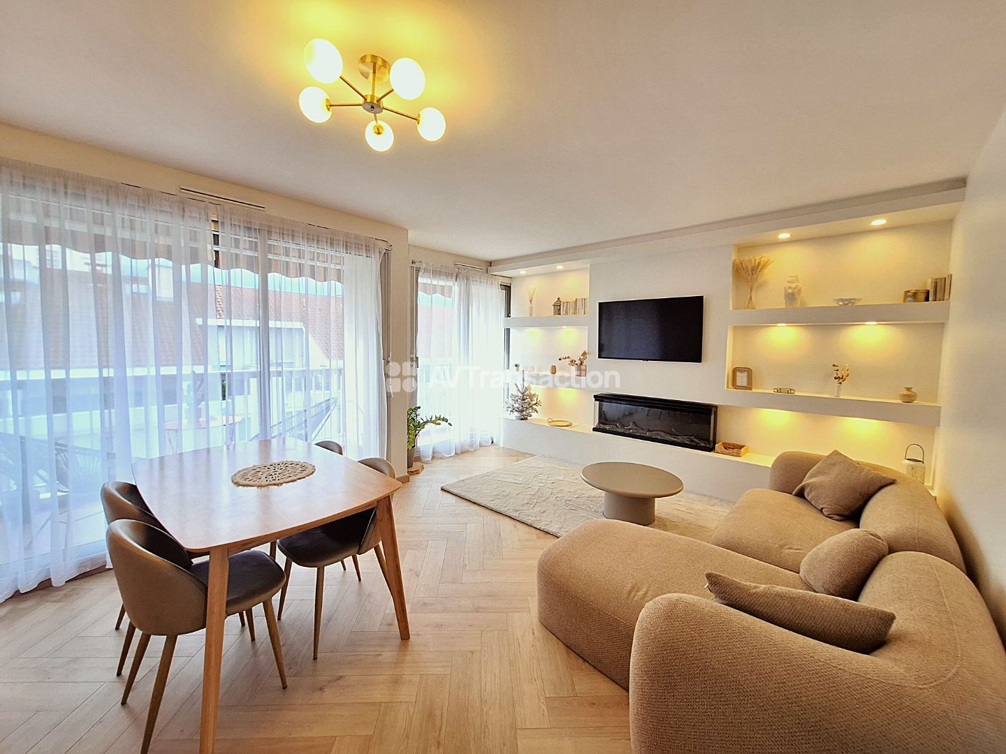 Magnifique T2 rénové de 55m²–- Balcon- Cave- Garage– Gratte-Ciel