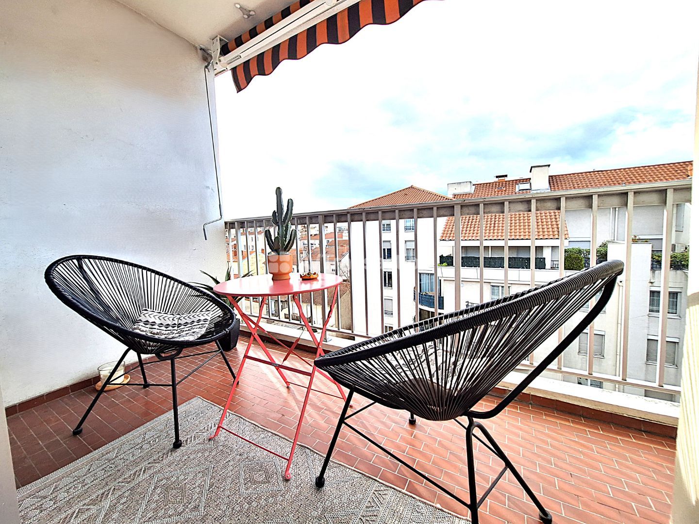 Appartement à vendre  - 2 pièce(s) - 54.2m2 - Villeurbanne (69100)