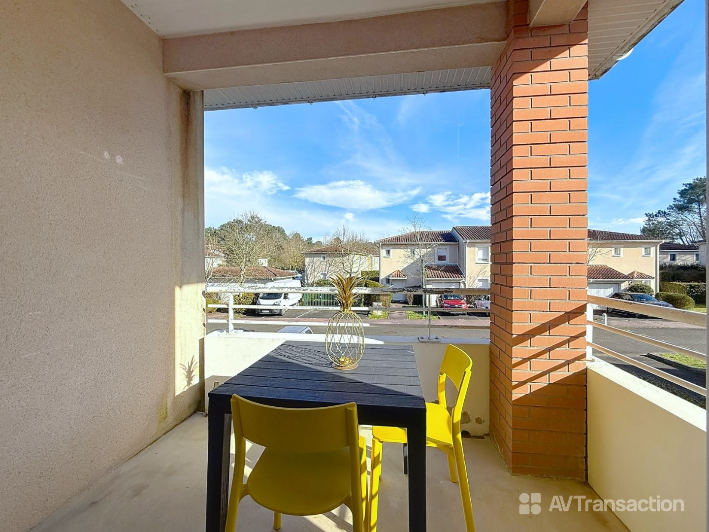 Magnifique appartement T3 rénové avec balcon et parking 