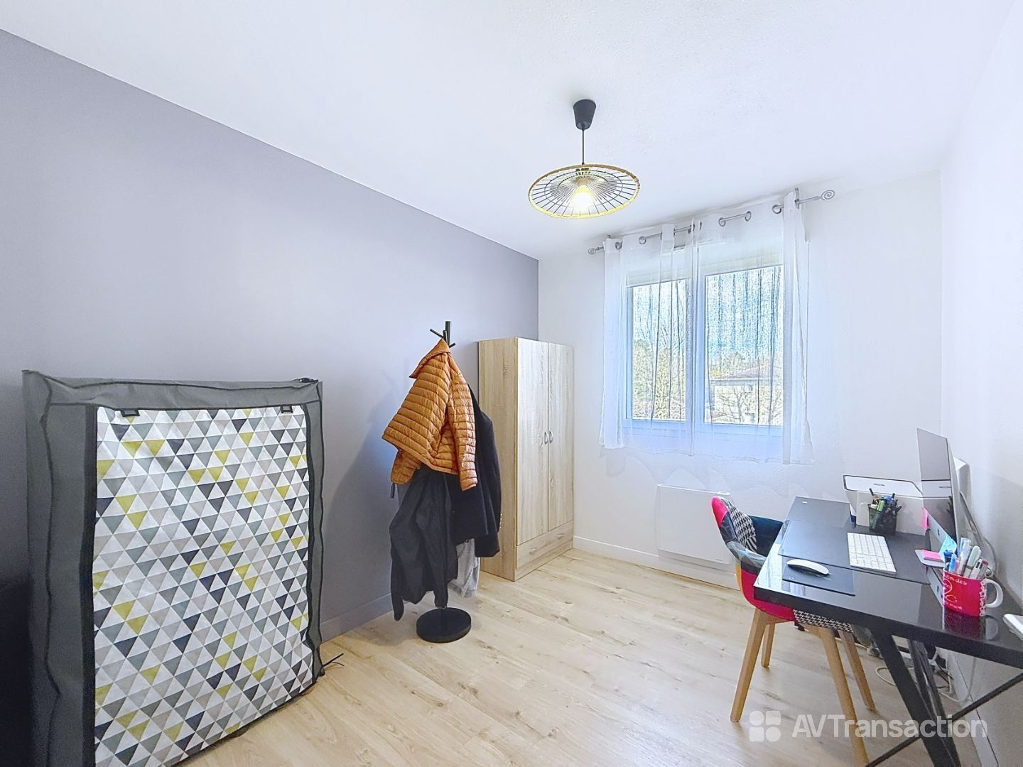 Magnifique appartement T3 rénové avec balcon et parking 