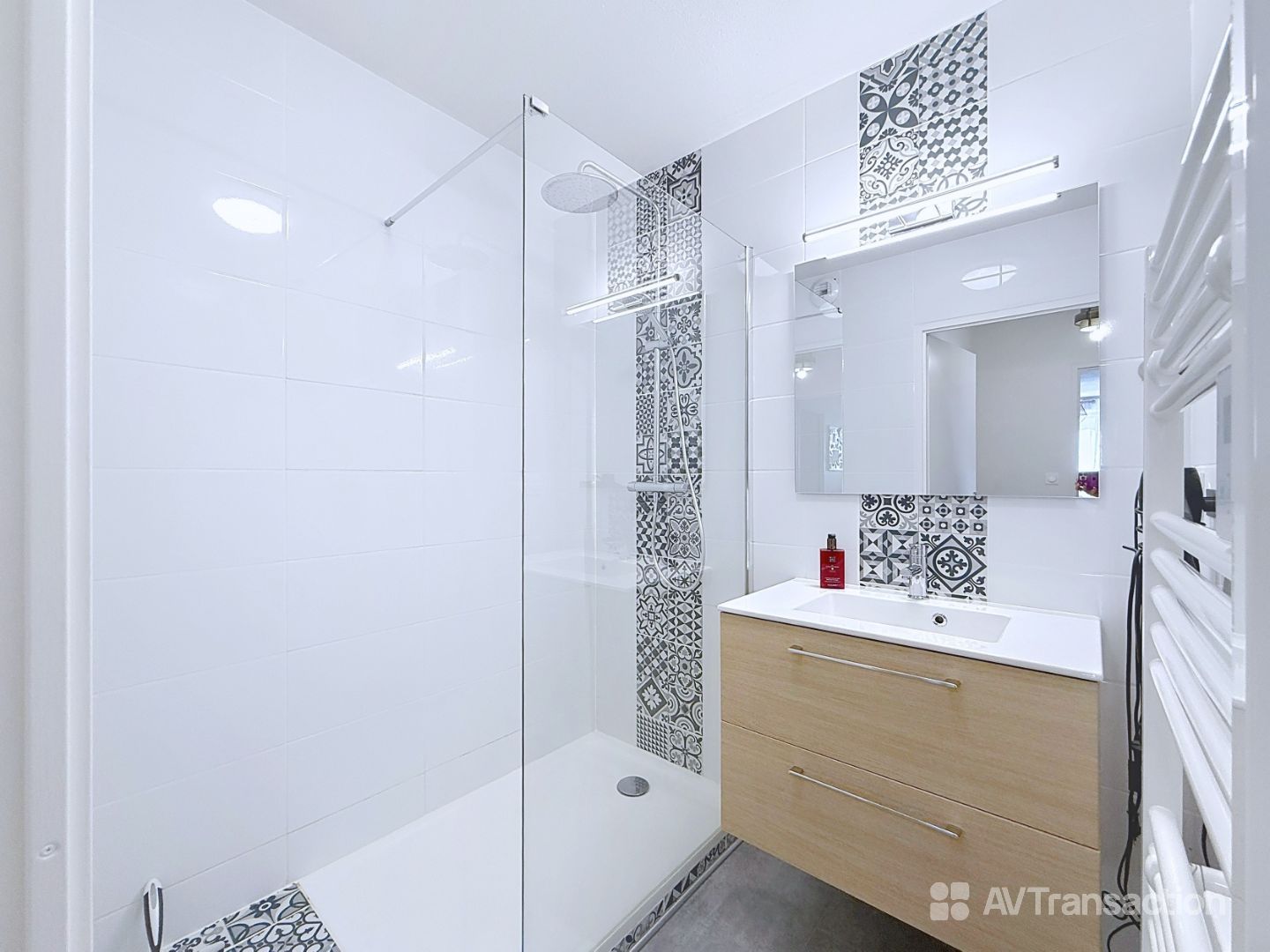 Magnifique appartement T3 rénové avec balcon et parking 