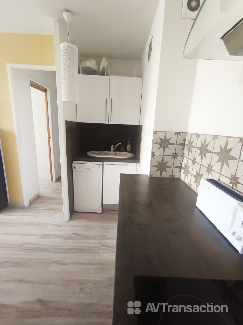 Appartement à vendre  - 2 pièce(s) - 52m2 - Marseille (13005)