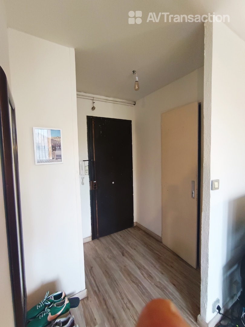 Appartement à vendre  - 2 pièce(s) - 52m2 - Marseille (13005)