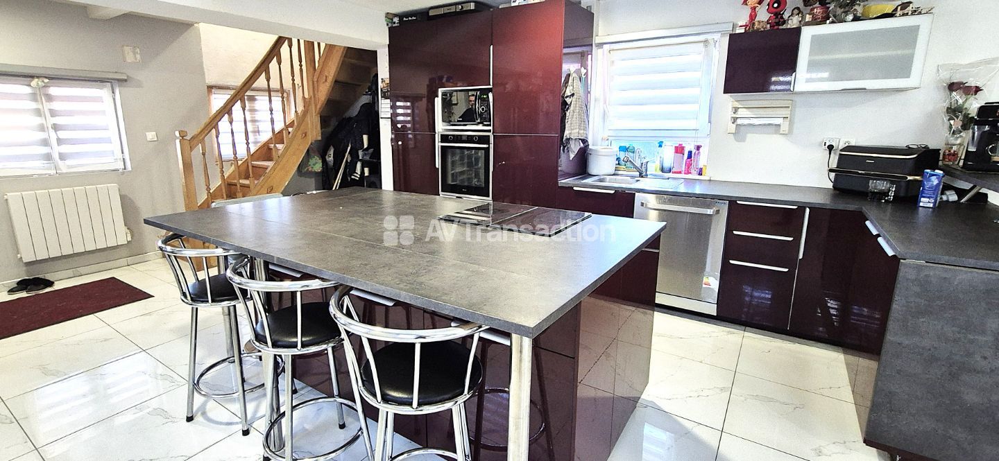 Maison à vendre  - 4 pièce(s) - 130m2 - Meistratzheim (67210)