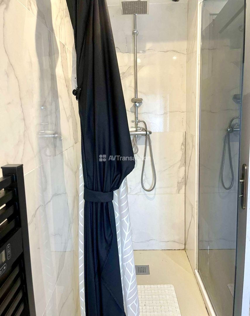 Maison individuelle à vendre  - 10 pièce(s) - 190m2 - Chambéry (73000)