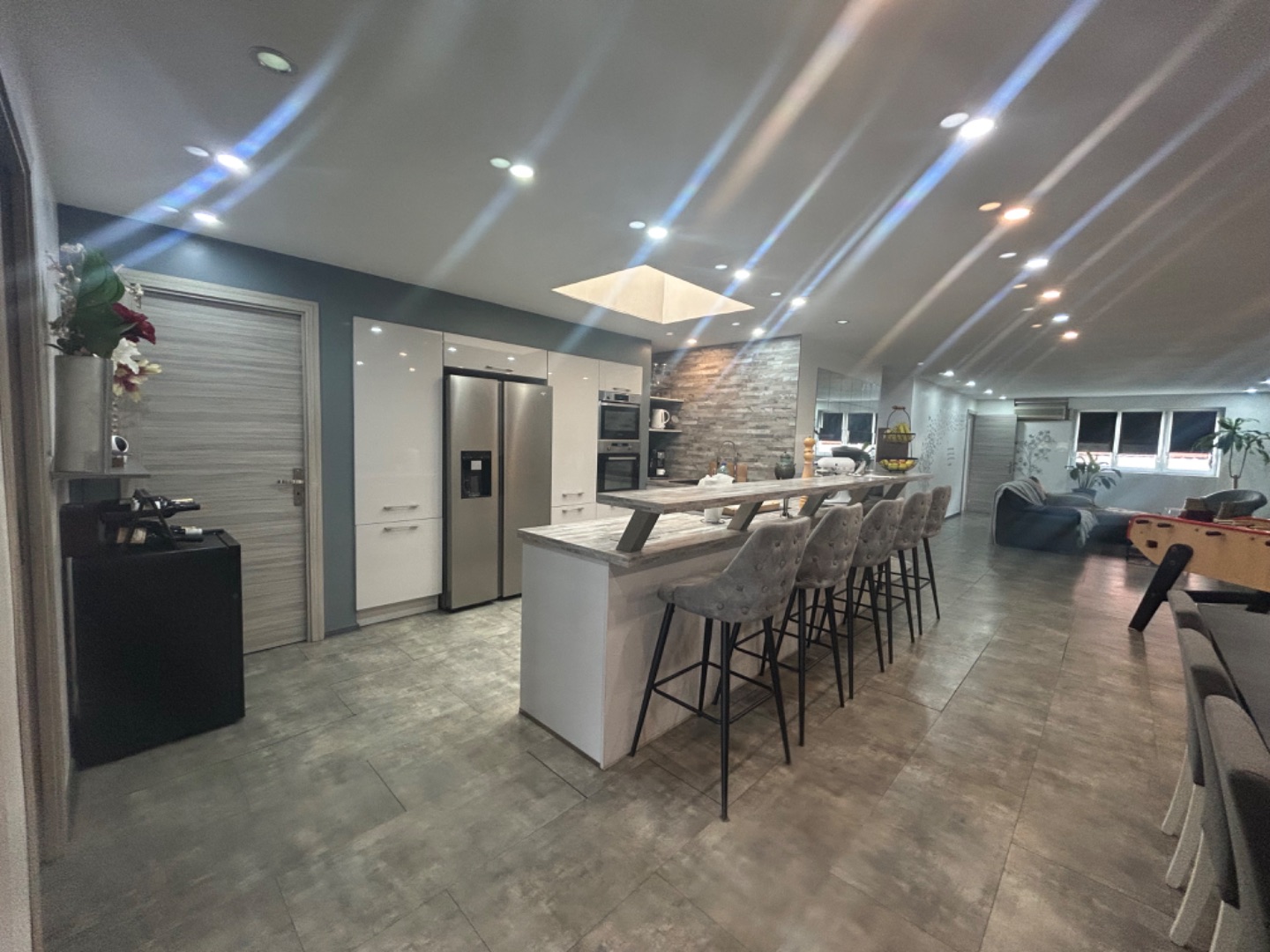 Local commercial à vendre  - 135m2 - Le Muy (83490)