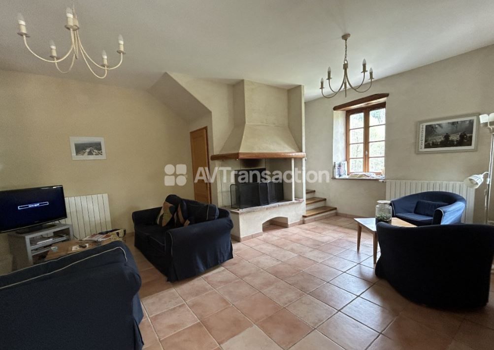 Propriété à vendre  - 447m2 - Soudorgues (30460)