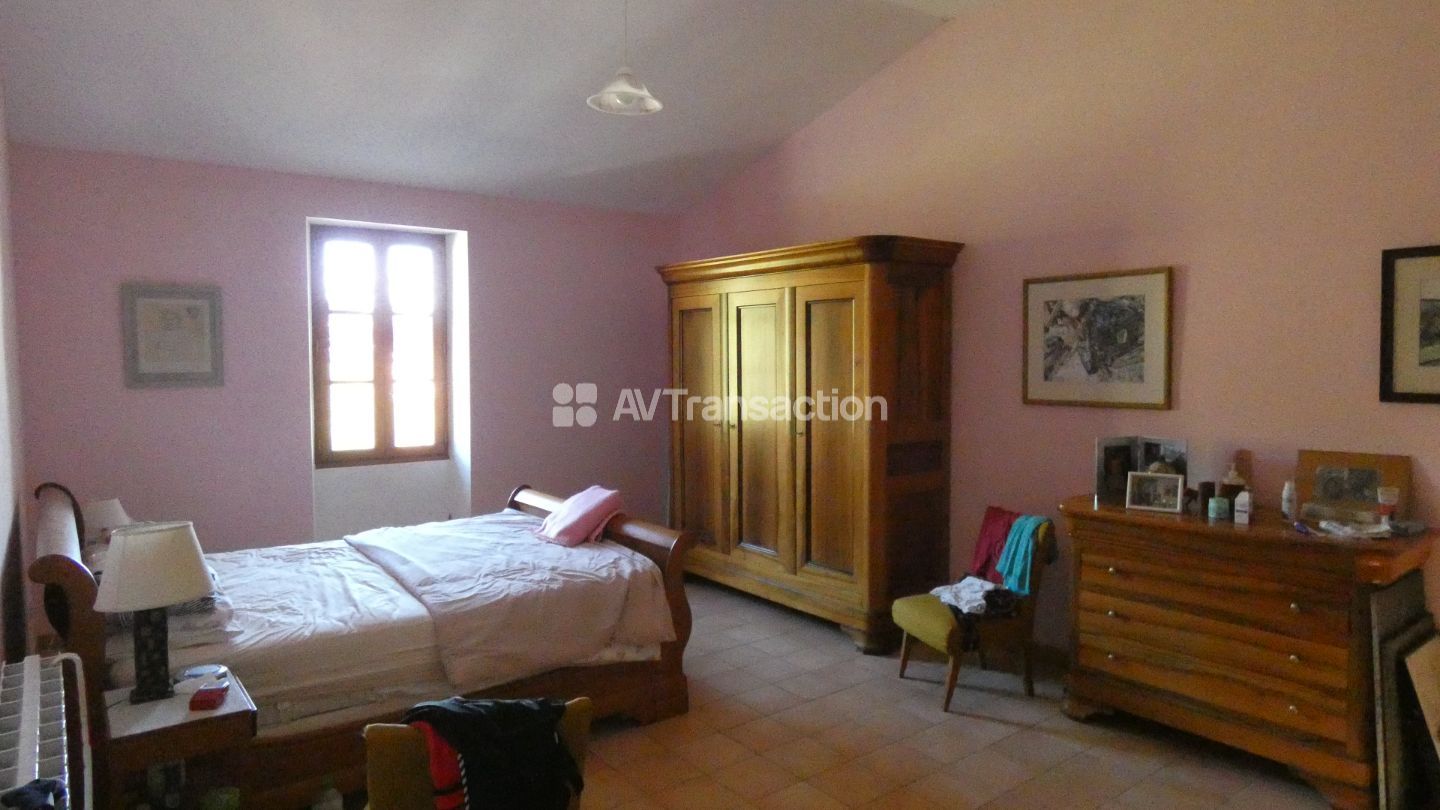 Propriété à vendre  - 447m2 - Soudorgues (30460)