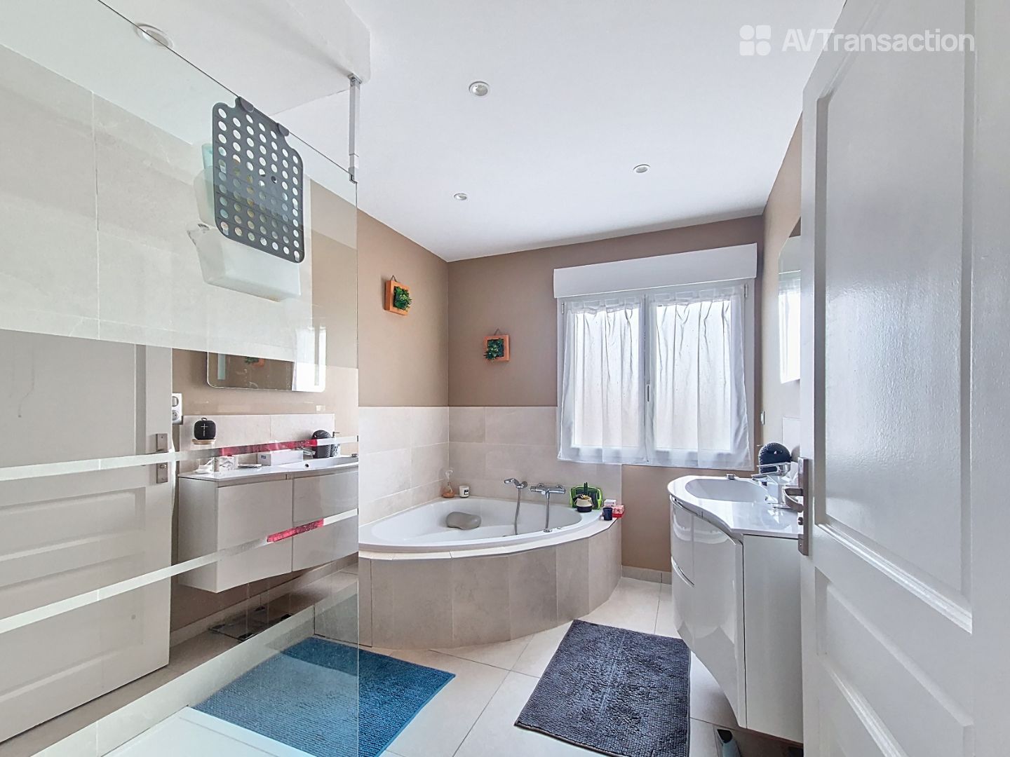 Maison à vendre  - 6 pièce(s) - 212m2 - Bouxières-aux-dames (54136)