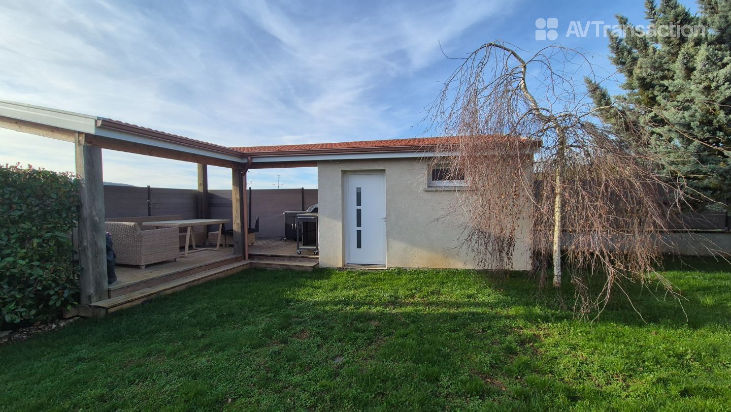 Maison à vendre  - 6 pièce(s) - 212m2 - Bouxières-aux-dames (54136)