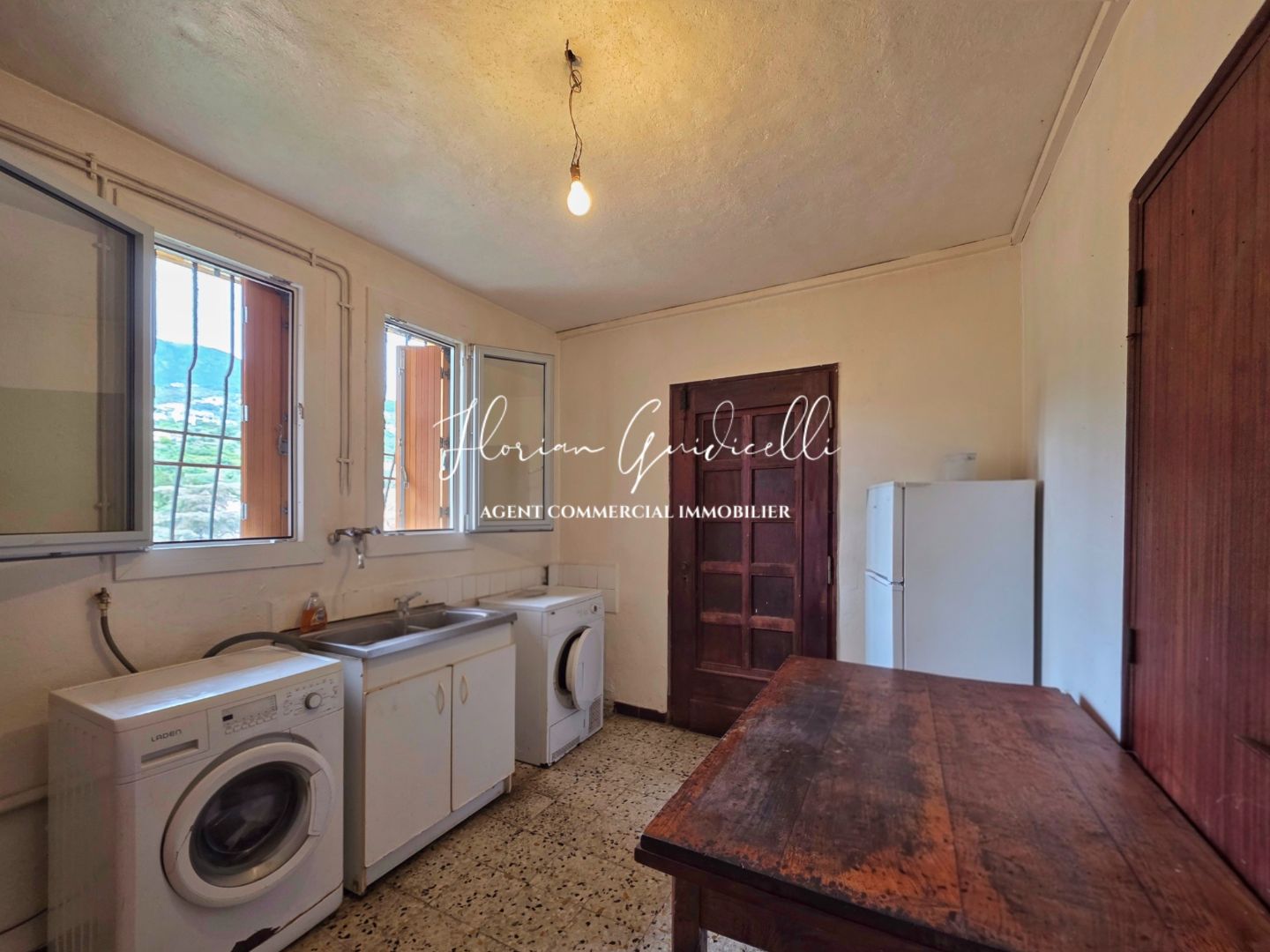 Maison individuelle à rénover – Bastia Macchione – Terrain 706 m