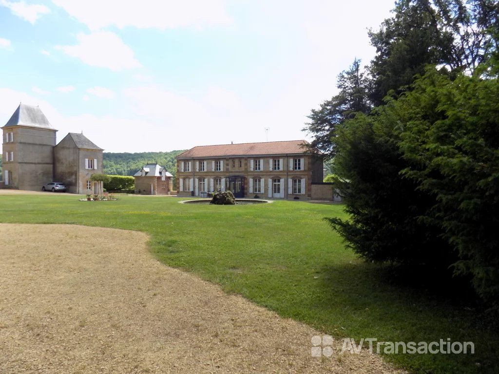 Maison de caractère à vendre  - 198m2 - Flize (08160)