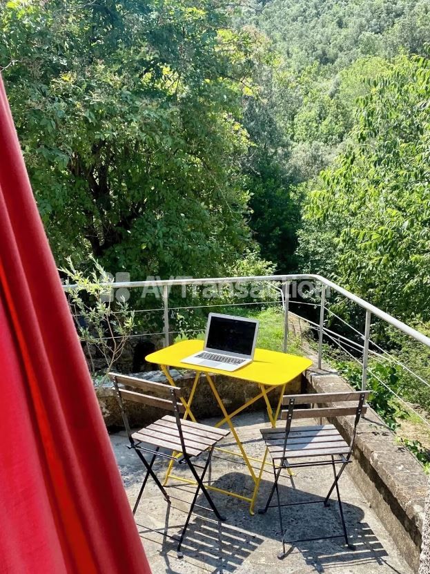 Propriété à vendre  - 358.84m2 - Cros (30170)