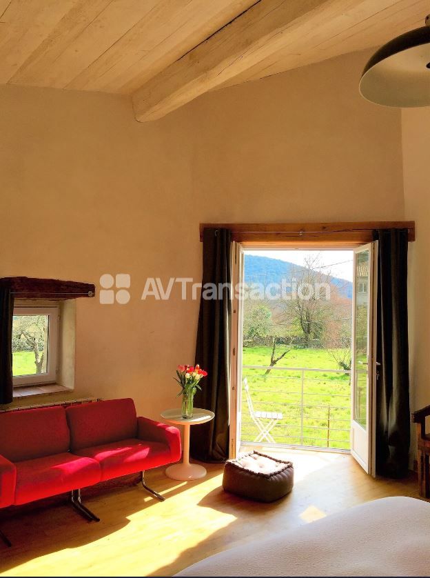 Propriété à vendre  - 358.84m2 - Cros (30170)