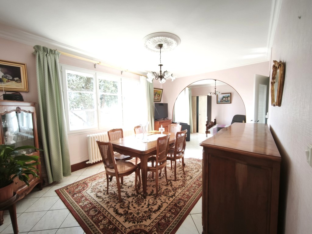 Maison à vendre  - 4 pièce(s) - 102m2 - Pons (17800)