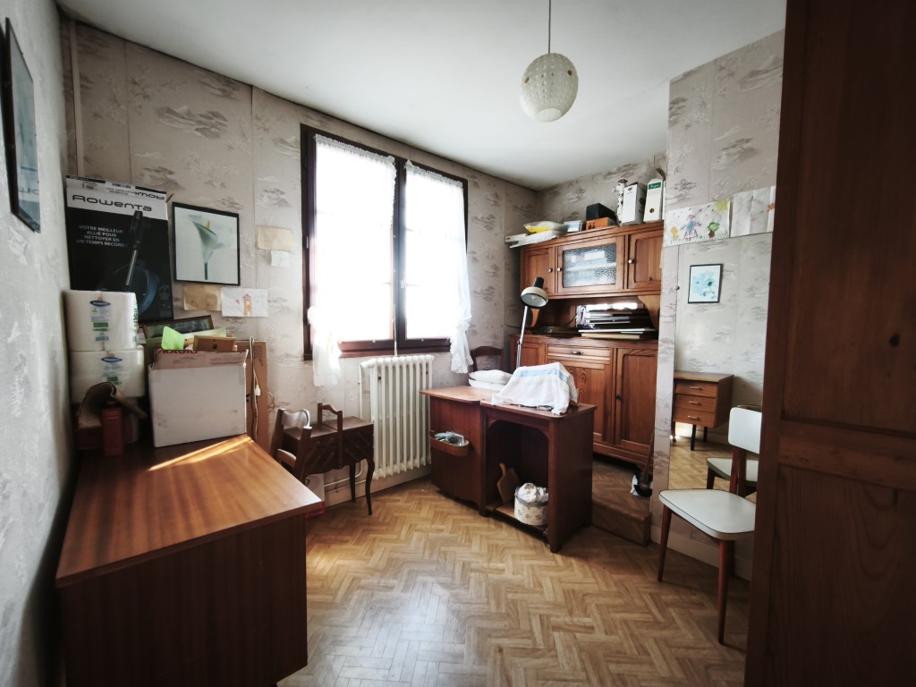 Maison à vendre  - 4 pièce(s) - 102m2 - Pons (17800)