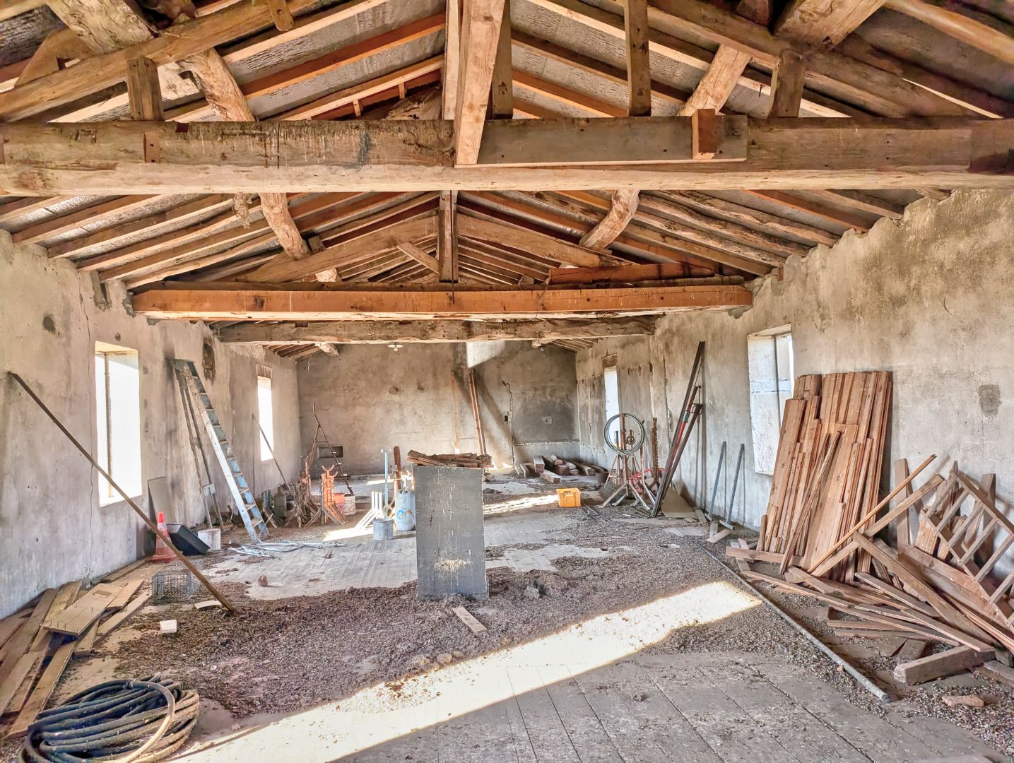 Maison  127 m2  sur 8,5 ha pour Logements