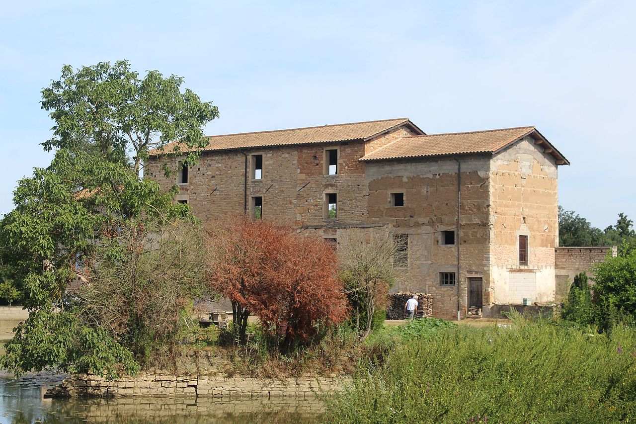 Maison  127 m2  sur 8,5 ha pour Logements