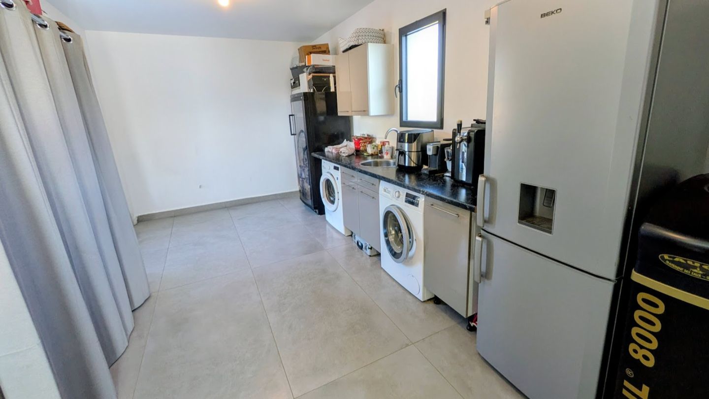 Villa d'architecte à vendre  - 5 pièce(s) - 175m2 - Escales (11200)