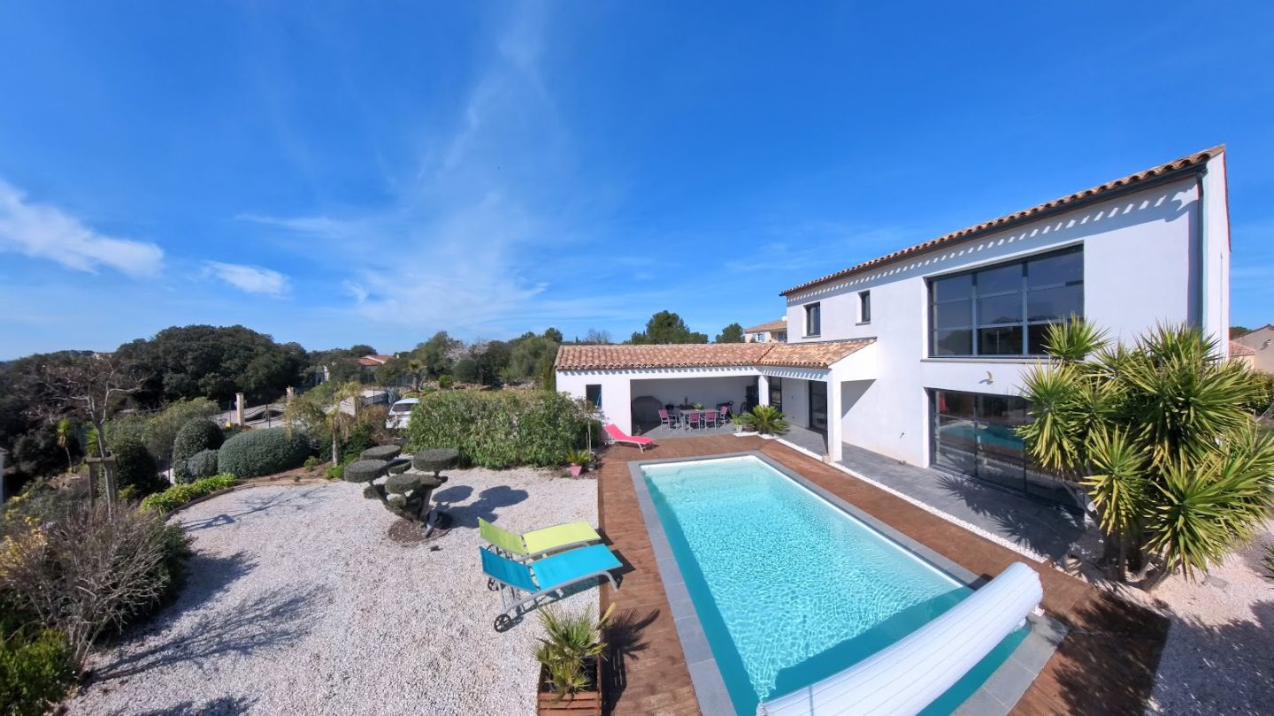 Villa d'architecte à vendre  - 5 pièce(s) - 175m2 - Escales (11200)