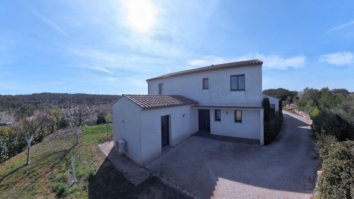 Villa d'architecte à vendre  - 5 pièce(s) - 175m2 - Escales (11200)